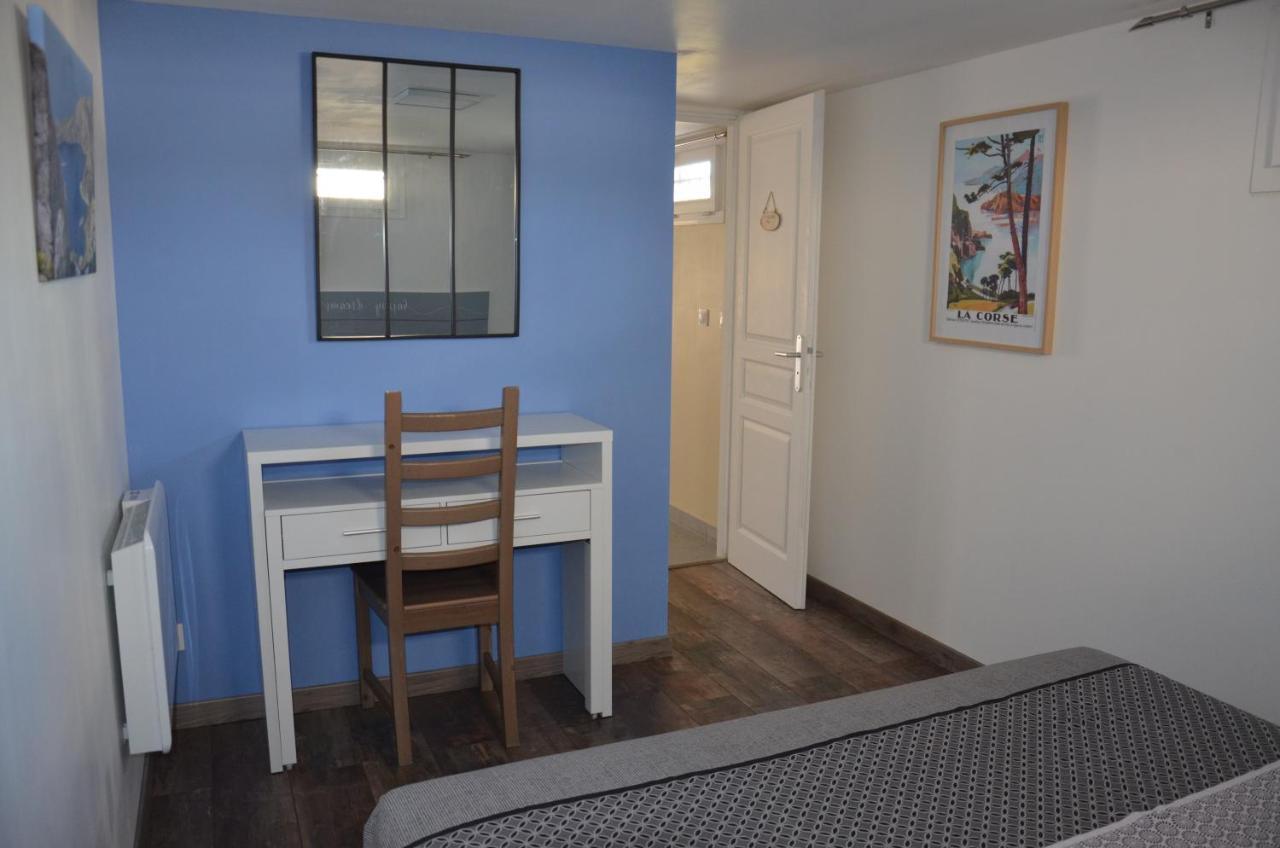 Vue Sainte Victoire, Proche Aix-En-Provence Apartamento Pourrieres Exterior foto